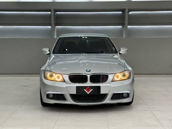 BMW 318i 2.0 SEDAN 16V GASOLINA 4P AUTOMÁTICO